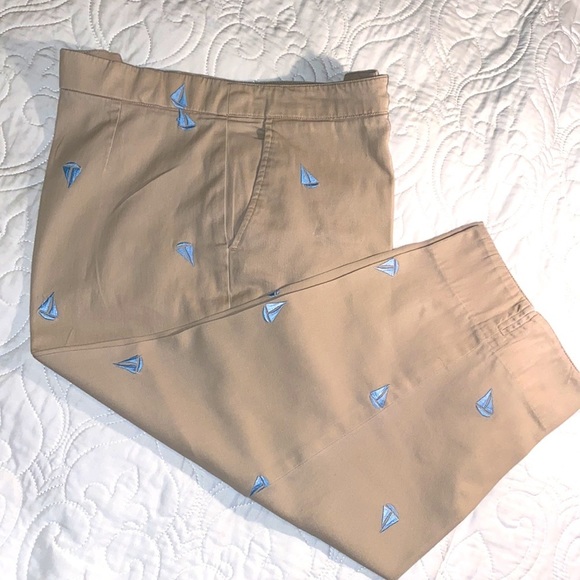 SZ 12 Briggs New York Khaki Sailboat Capris - Picture 3 of 6